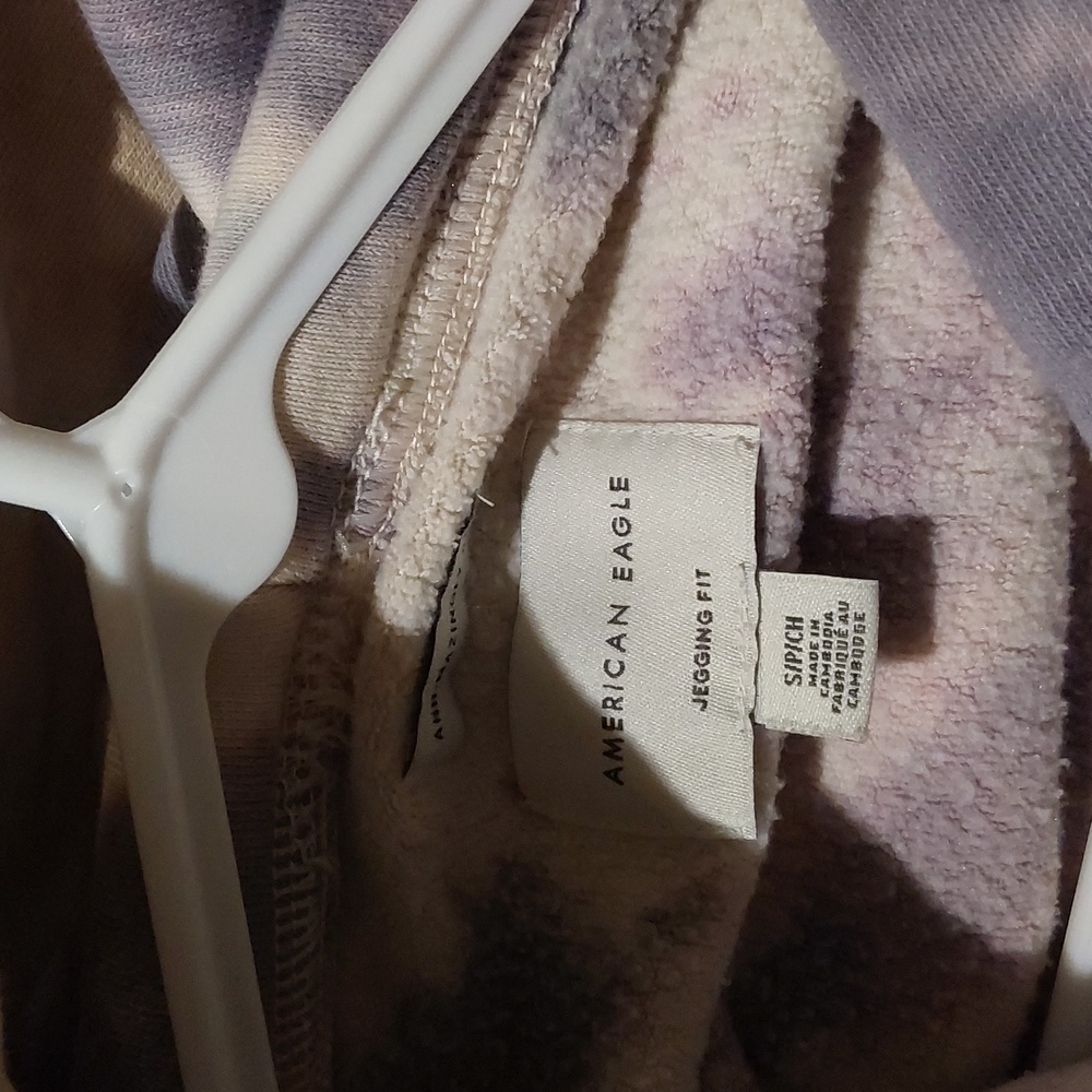 Cute American eagle hoodie - Picture 3 of 3